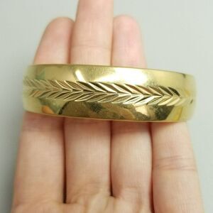 Vintage Crown Trifari Gold Tone Bangle Bracelet, Etched V Design, Signed Estate